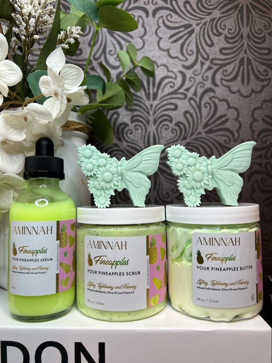 Aminnah Other - Aminnah- Fineapples Bath & Body Gift Set in Vibrant Yellow
